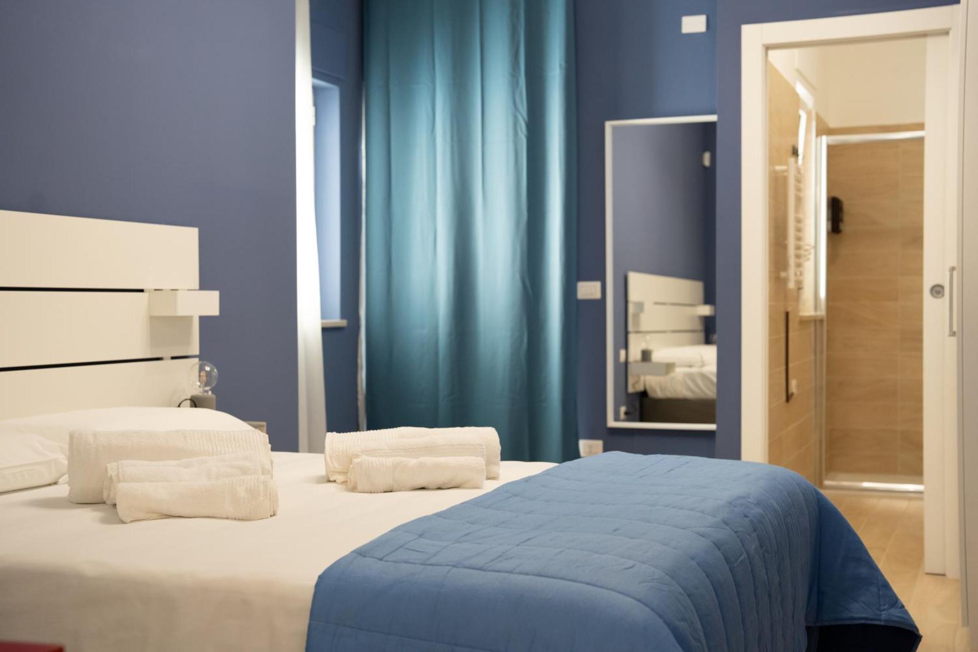 Palazzo Ennio Hotel Bari Ngoại thất bức ảnh